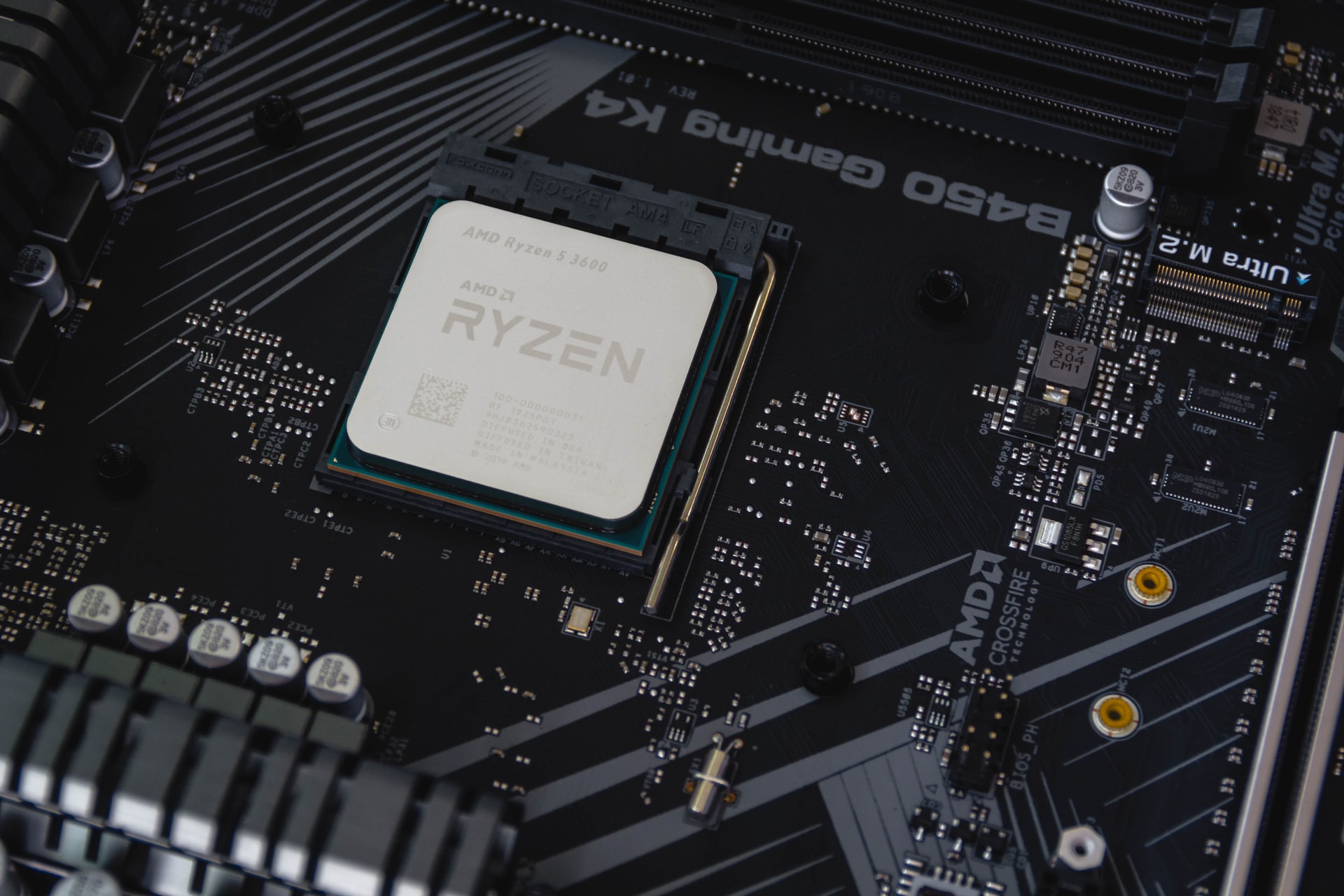 The Ultimate List to Best Motherboard for Ryzen 5 3600 PCFIED